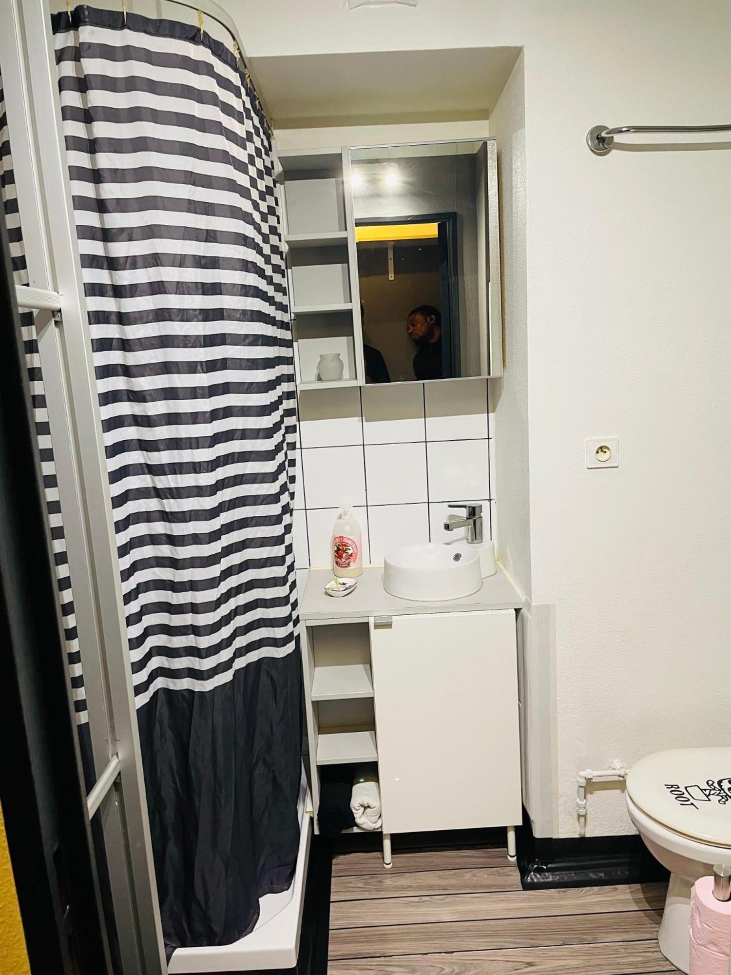 Comfortable Studio In Clichy Dış mekan fotoğraf