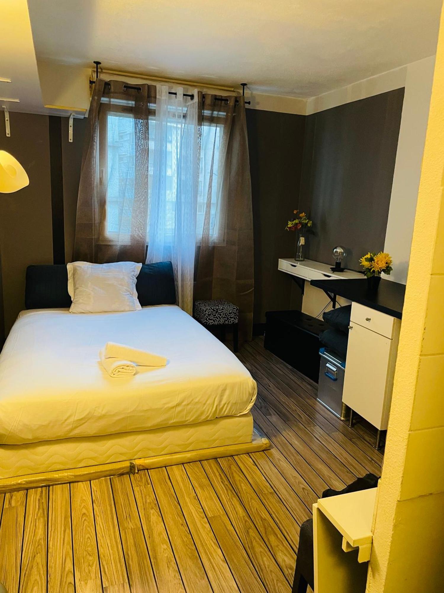 Comfortable Studio In Clichy Dış mekan fotoğraf